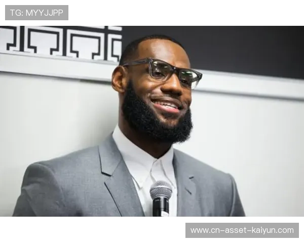 湖人主场播放「道奇2连霸」影片祝贺詹皇、唐西奇同声赞叹，道奇队老板是魔术师约翰逊吗