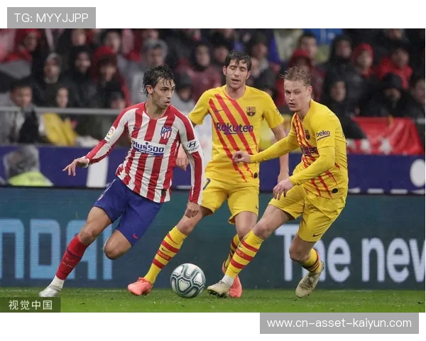 哈兰德背身护球稳如磐石，探索现代足球的力量与智慧